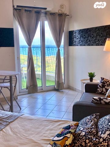 דירה, שדרות מנחם בגין, גבעת אולגה, חדרה