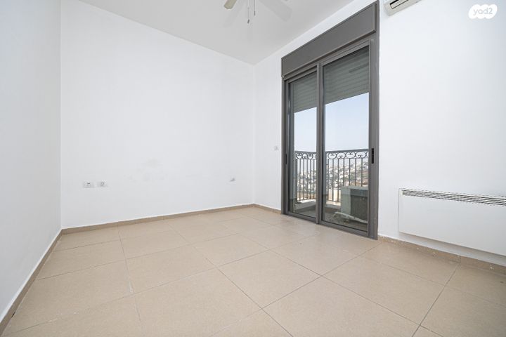 דירה, גרשון אבנר 8, ארמון הנציב, תלפיות מזרח, ירושלים