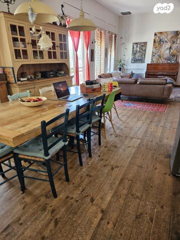 בית פרטי/ קוטג', הפרח בגני, נווה אילן, נווה אילן