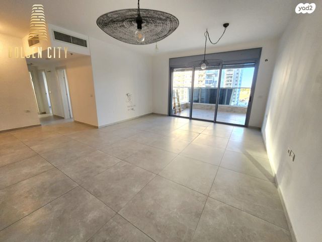 דירה, שדרות בן צבי 116, נתניה