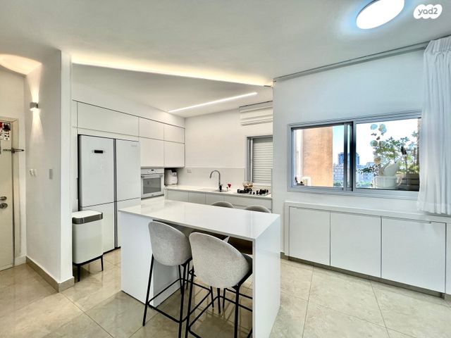 דירה, הרב קוק 47, צפון מערב מרכז העיר, נתניה