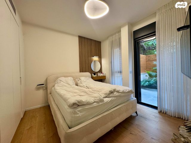 דירת גן, כיבוש העבודה, הרצליה הירוקה, נווה עובד, הרצליה