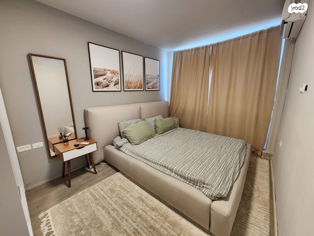 דירה, גולן, רמת השרון