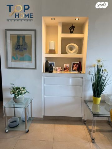 דירה, אלונים, קרית השרון, נתניה