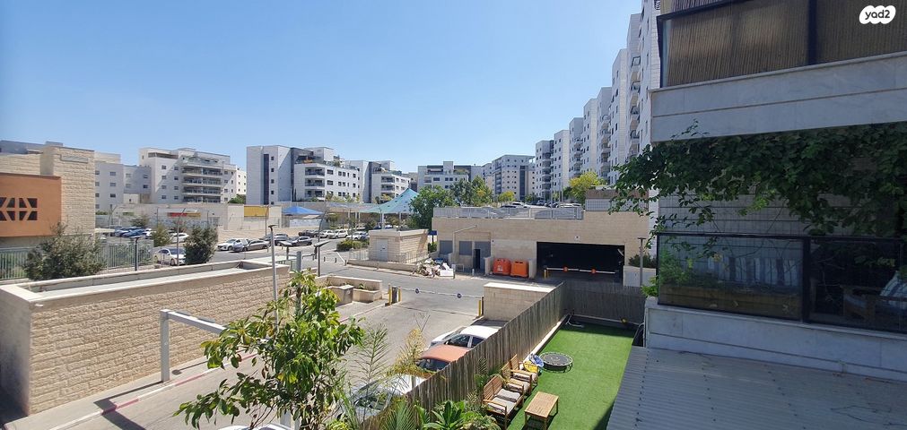 דירה, שדרות בן גוריון 13, פסגות אפק, ראש העין