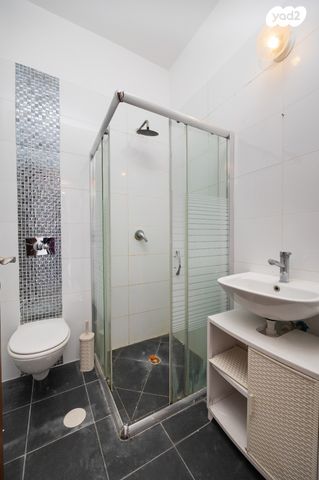 דירה, גרשון אבנר 8, ארמון הנציב, תלפיות מזרח, ירושלים