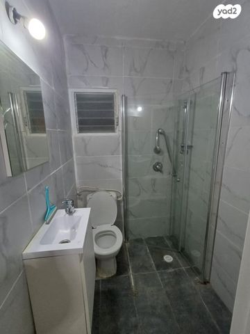 דירה, גבעת הרקפות, גבעת תל חי, קרית אתא