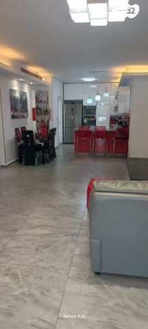 דירה, הרב הרצוג, ראשון לציון