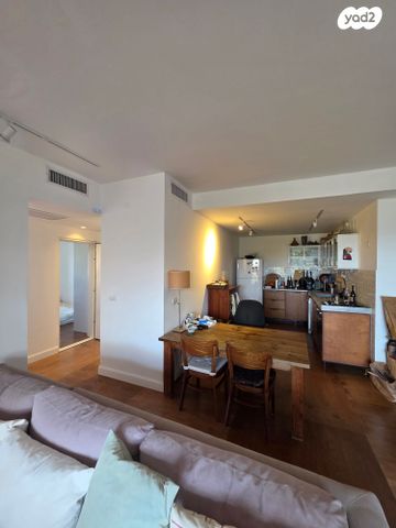 גג/ פנטהאוז, שיבת ציון 3, נווה שאנן, תל אביב יפו