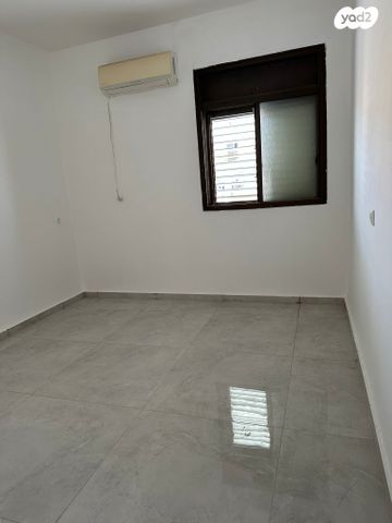 דירה, ש"י עגנון 18, קרית ים א', קרית ים