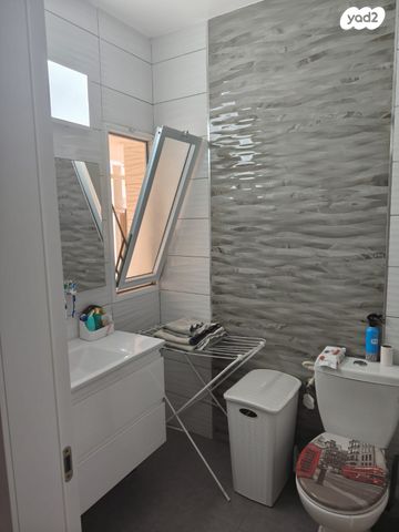 דו משפחתי, עורב, מעוף, ערד