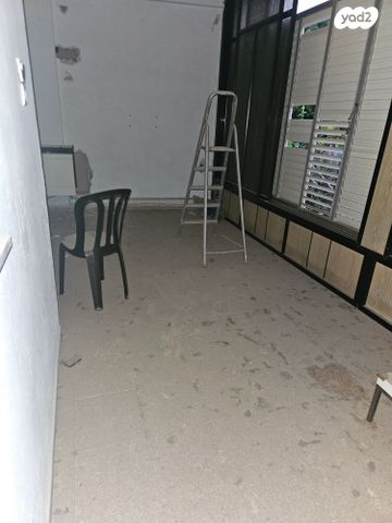 דירה, חידושי הרי"ם, צהלון, שיכוני חסכון, תל אביב יפו