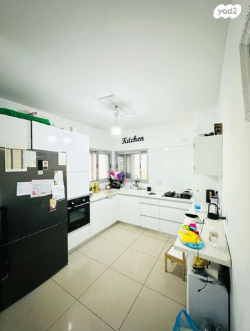 דירה, נצרים, נתיבות מערב, נתיבות