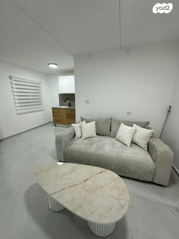 דירה, כרמיאל