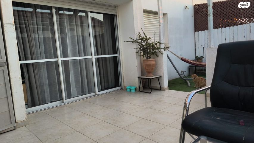 דו משפחתי, עורב, מעוף, ערד