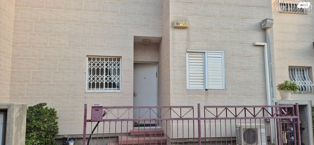 בית פרטי/ קוטג', נווה מנחם, באר שבע