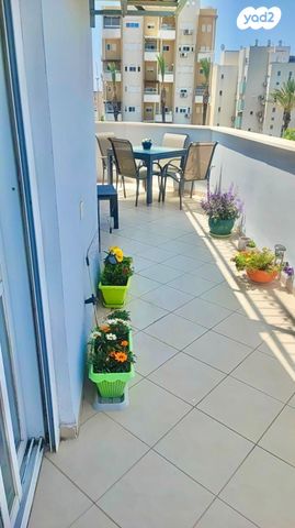 גג/ פנטהאוז, אברמסקי, קרית אתא