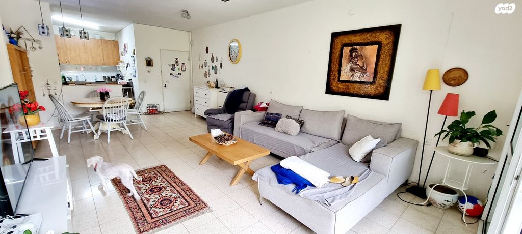 דירת גן, נווה דוד רמז, רעננה