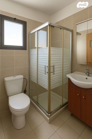 דירה, אלונים 12, קרית השרון, נתניה