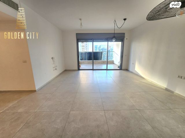 דירה, שדרות בן צבי 116, נתניה