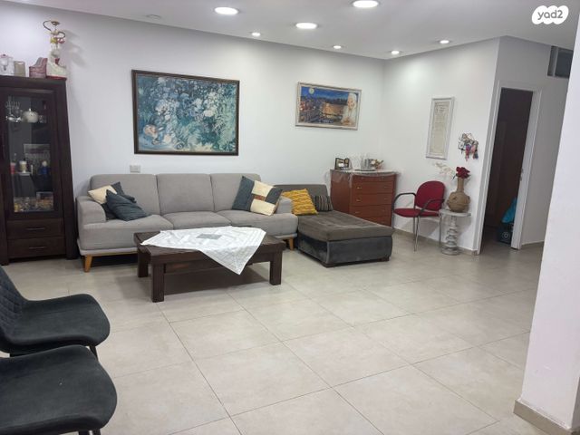 דירת גן, גולדה, אשקלון