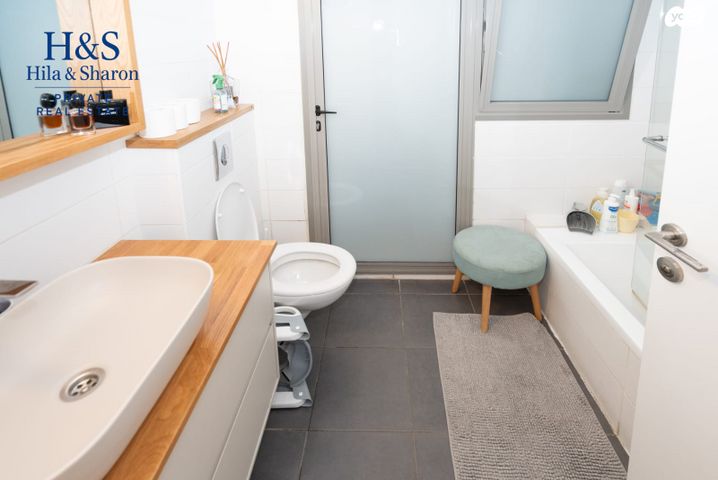 דירה, חנה רובינא, מרכז, הרצליה