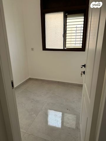 דירה, ש"י עגנון 18, קרית ים א', קרית ים