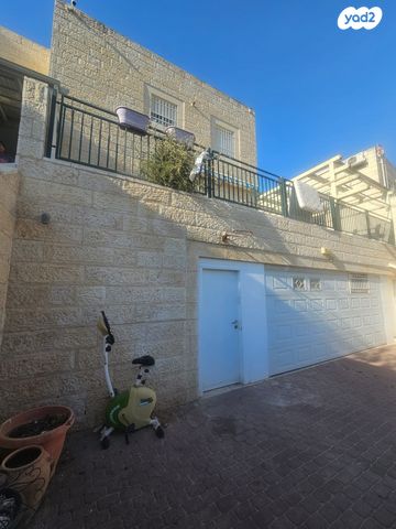 בית פרטי/ קוטג', אמנון יואל פרידלר, פסגת זאב, ירושלים