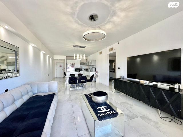 דירה, הרב מיימון 27, עין התכלת, נתניה