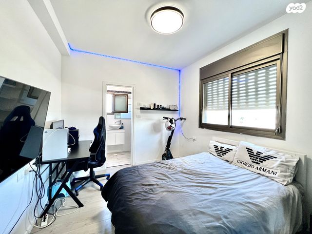 דירה, הרב מיימון 27, עין התכלת, נתניה