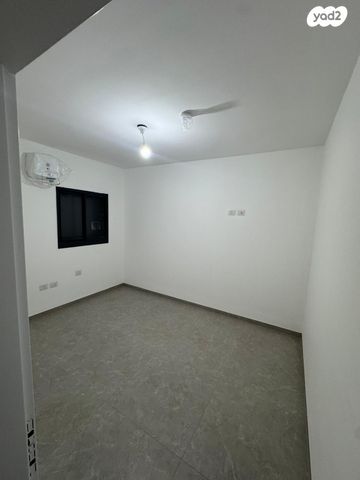 דירת גן, מגדל העמק