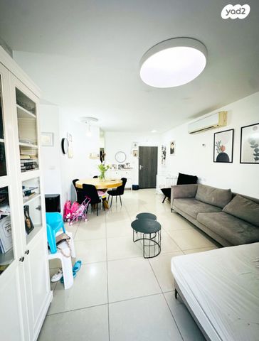 דירה, נצרים, נתיבות מערב, נתיבות