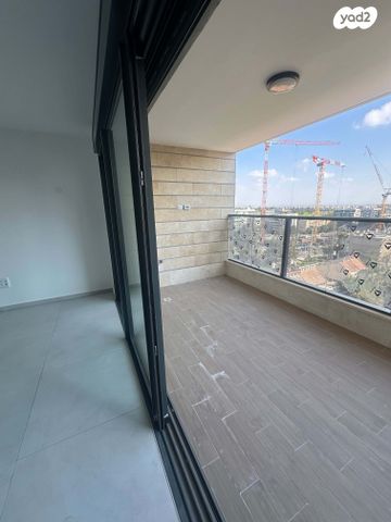 דירה, הרימון, קיראון, קרית אונו