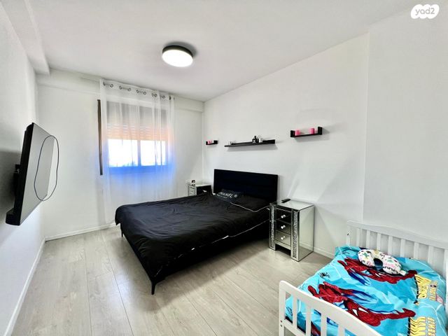 דירה, הרב מיימון 27, עין התכלת, נתניה