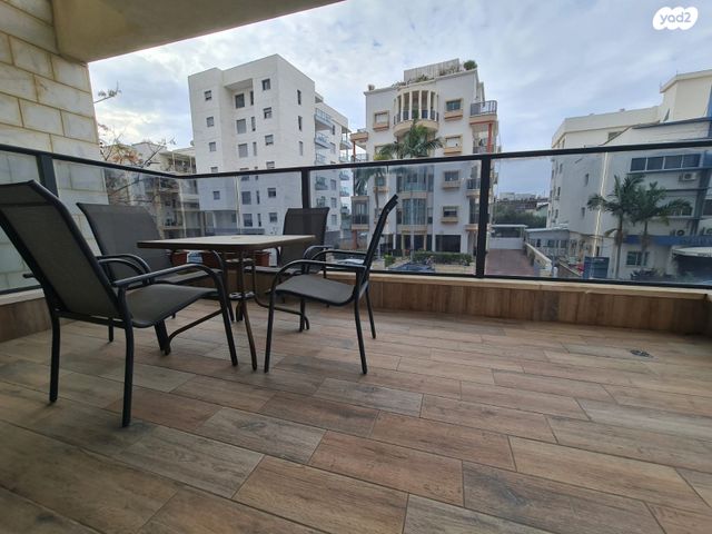 דירה, בלפור, עיר, מרכז העיר, נהריה