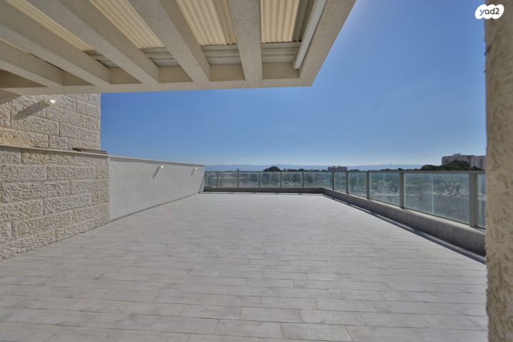 גג/ פנטהאוז, לוי אשכול, לב מוצקין, בנה ביתך, קרית מוצקין