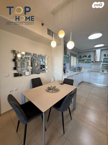 דירה, אלונים, קרית השרון, נתניה