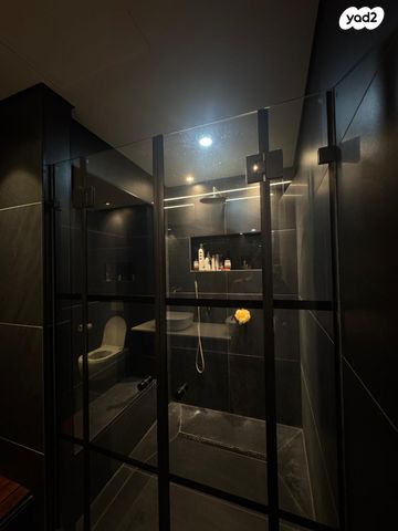 גג/ פנטהאוז, יצחק שמיר, נהריה