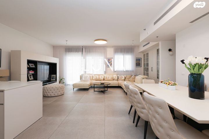 דירה, נתן יונתן 8, עיר ימים, נתניה