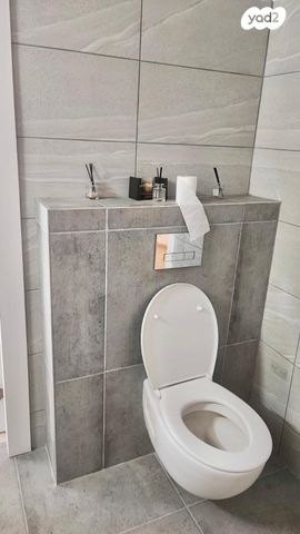 גג/ פנטהאוז, אברמסקי, קרית אתא