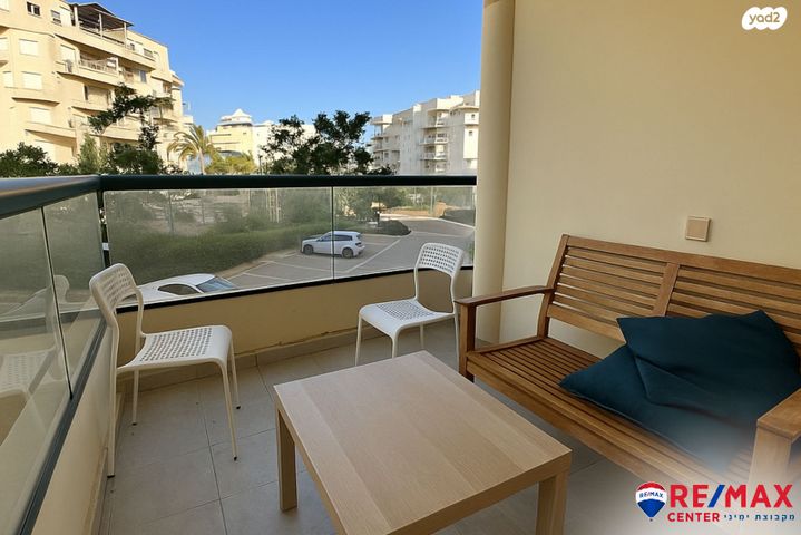 דירה, התוף, נאות אשלים, ראשון לציון