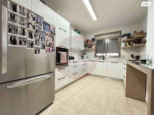 הרב קירשטיין 