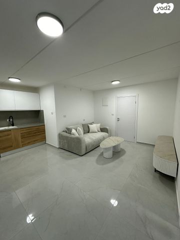 דירה, כרמיאל