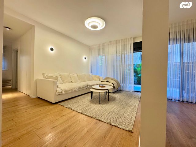 כיבוש העבודה 