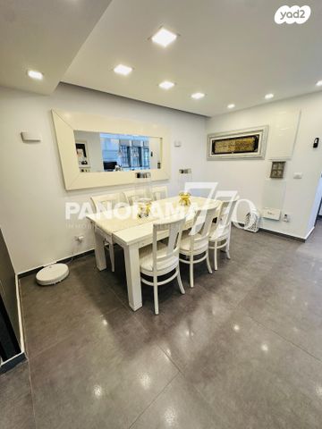 גג/ פנטהאוז, מפל התנור, שקמים ואגמים, אשקלון