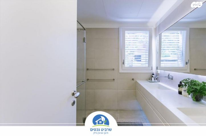 בית פרטי/ קוטג', רמת הדר, הוד השרון