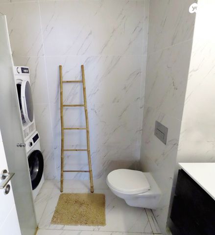 דירה, שדרות ניצה 4, צפון מערב מרכז העיר, נתניה