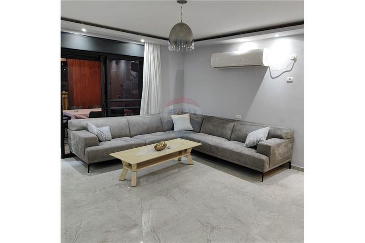 מקווה ישראל 14