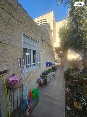 בית פרטי/ קוטג', אמנון יואל פרידלר, פסגת זאב, ירושלים