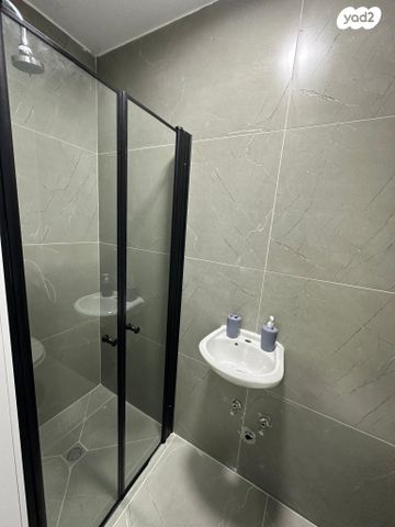 דירה, כרמיאל